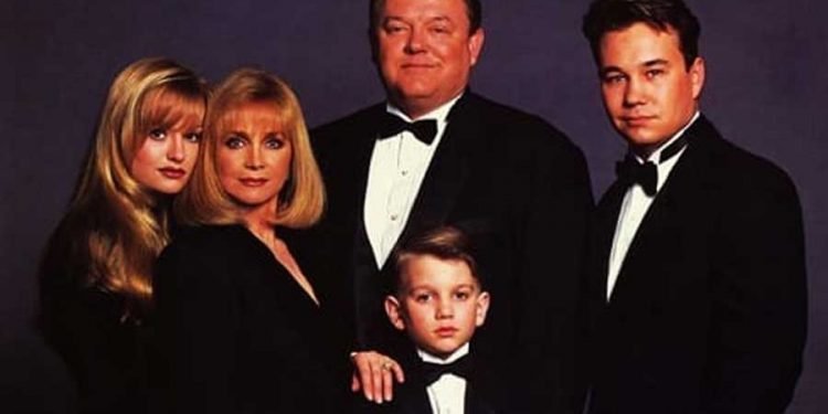 Kenneth Matthew Dudney