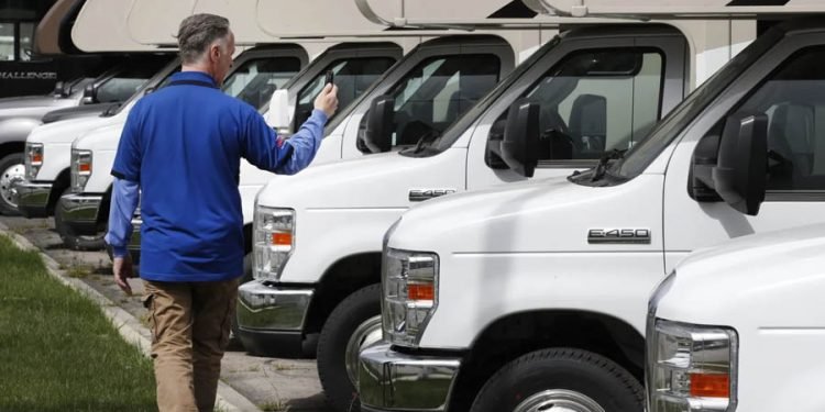 8 Common RV Buying Errors and How to Avoid Them