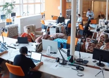 How to Build a Dedicated Software Development Team from Scratch