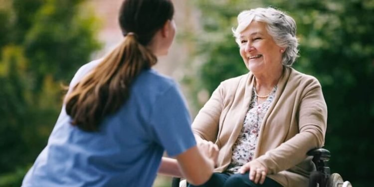 10 Ways To Determine Whether Your Parents Require Senior Care-1