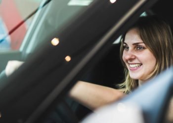 Top 5 Reasons to Buy a Used Vehicle