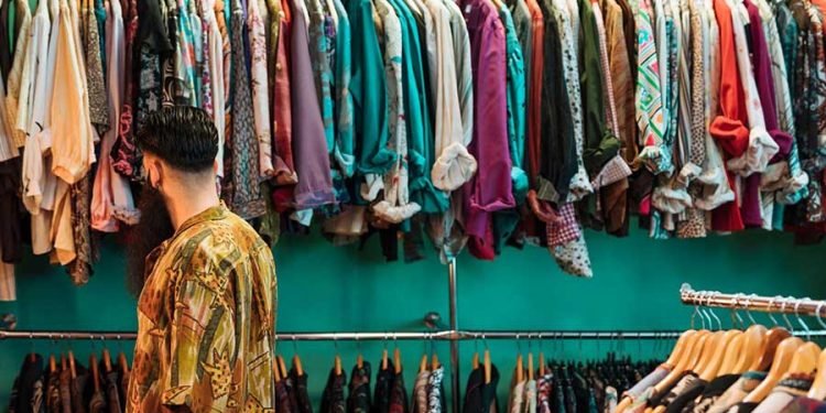 How Graphic Tees are Changing the Fashion Game