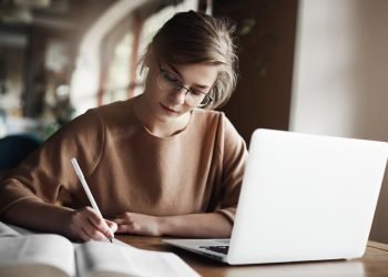 Top 7 Tips to Combine Work and Study