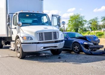 8 Reasons to Have an Attorney by Your Side After a Truck Accident