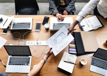 Complete Guide on 10 Factors to Look for in a Web Design Agency