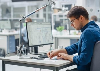 Is software engineering harder than computer science