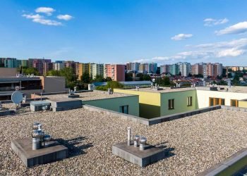 The Advantages of Built-Up Roofing Systems