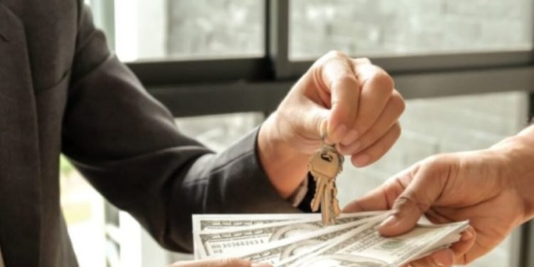 Why Do Sellers Prefer Cash Offers