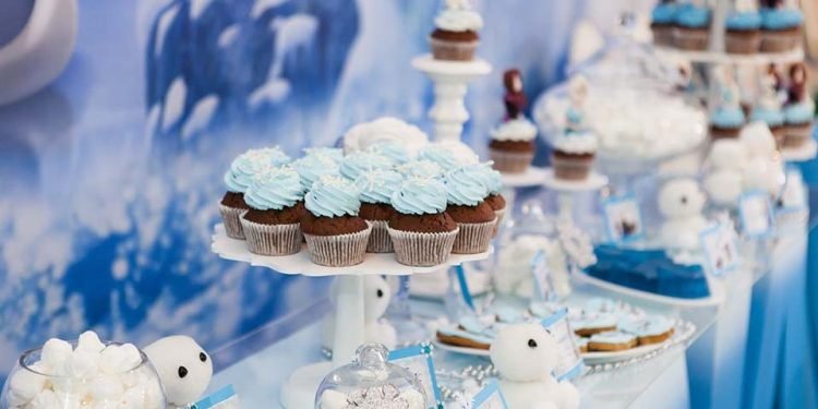 Fun Items To Add To Your Birthday Party For Adults 2