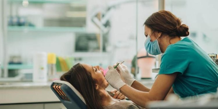 How a Skilled Dentist Can Transform Your Appearance