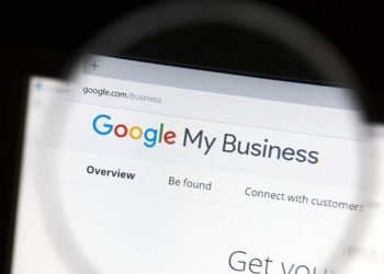 How Common Is It for Men to Wear Perfume?