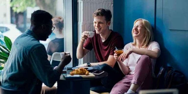 8 Tips to Network in College