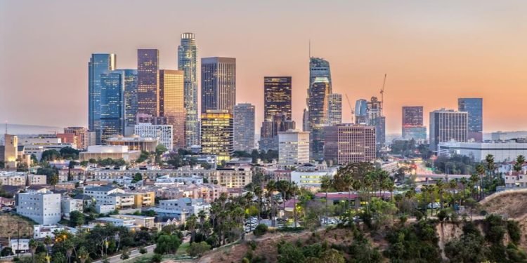 Explore the Best of Los Angeles with These 8 Amazing Places to Visit-1