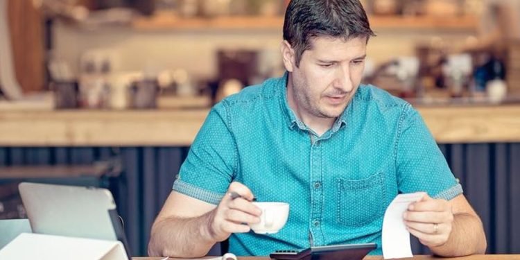 How to Manage Cash Flow