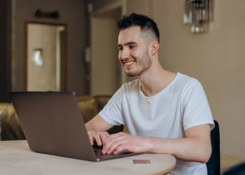 Your Guide to Revolving Credit Tools