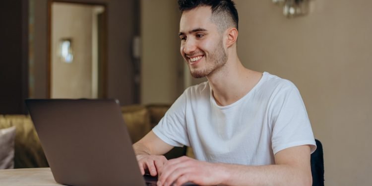 Your Guide to Revolving Credit Tools