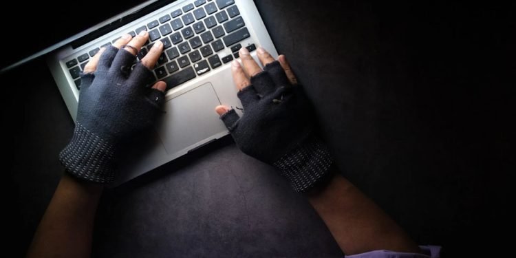 Does a VPN protect you from hackers