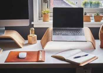 Exciting Career Moves for Women Looking to WFH