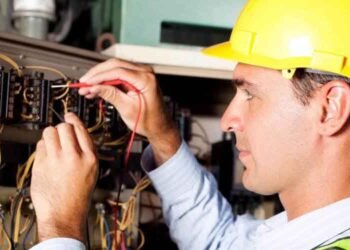 Choosing the Right Residential Electrician in Kent, WA