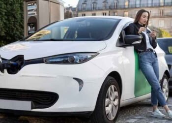 Tesla-Chargers-Powering-Singapore-Lifestyle