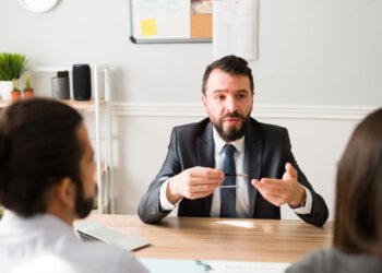 Top 7 Queries to Raise to a Divorce Lawyer During Consultation