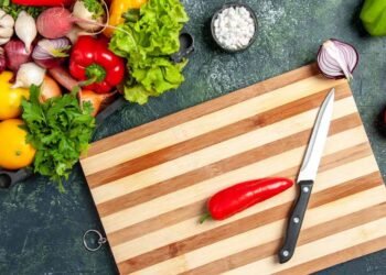 Why Should You Choose Large Wooden Cutting Boards 2