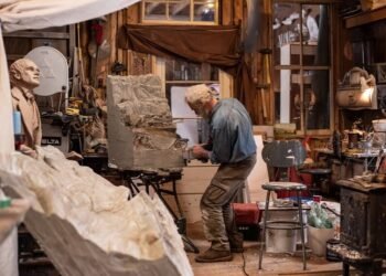 Developing Creativity and Innovation in Art Studios_ Workshop and Class Ideas-1