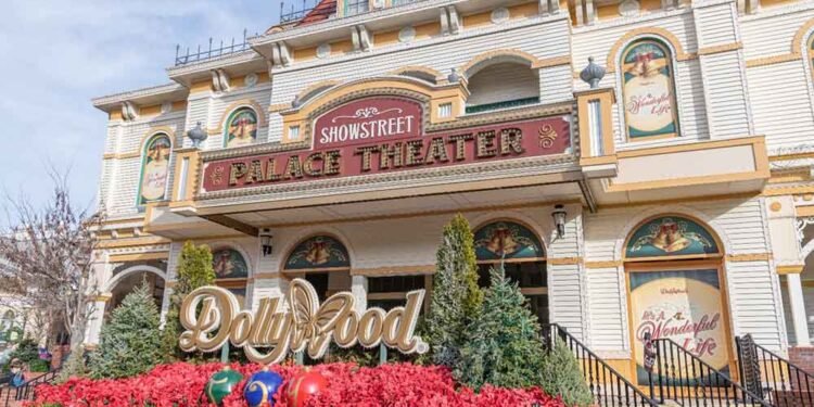 Experiencing-the-Magic-of-Dollywood