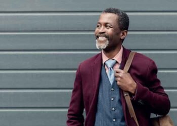 9-Timeless-Fashion-Pieces-that-Every-Man-Should-Own