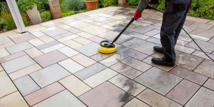 Patio-Cleaning