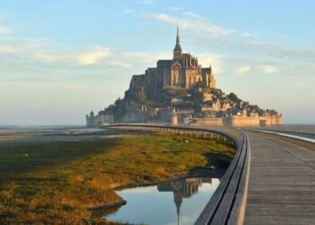 Visit on a Tour of Brittany