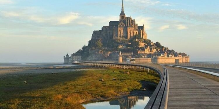 Visit on a Tour of Brittany