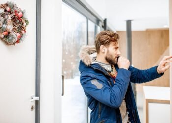 Here's How to Safely Manage Until Help Arrives