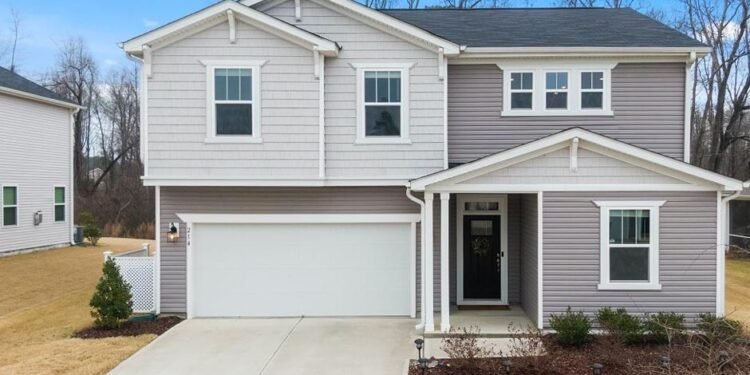 Siding Installation Project to Contractors