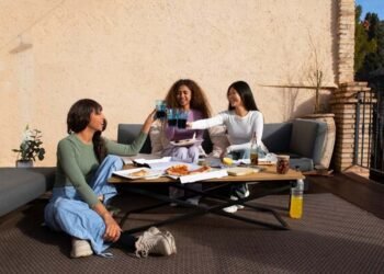 Exploring the Essential Qualities of a Successful Outdoor Living Franchise Owner