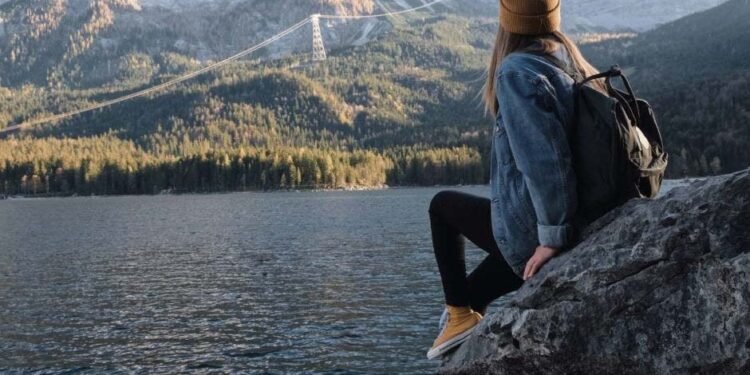 Solo Traveler's Guide to Safe and Enjoyable Adventures