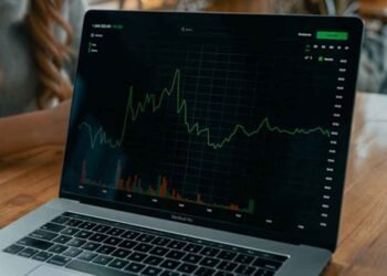 5-Easy-Tips-&-Tricks-to-Begin-Trading-as-a-Beginner