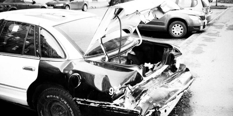 Nine compelling reasons for car accident victims to hire an attorney