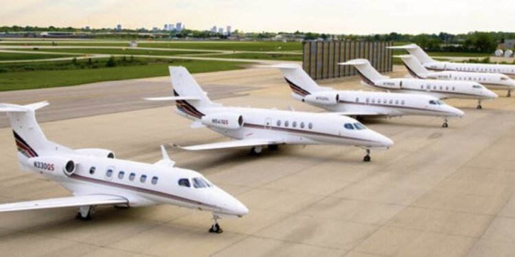 Planning Unforgettable Vacations with Private Jet Companies