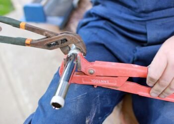 Smart Tips for a Modern Bathroom Upgrade