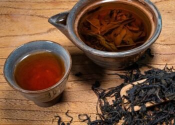 The Environmental Benefits of Choosing Loose Leaf Tea