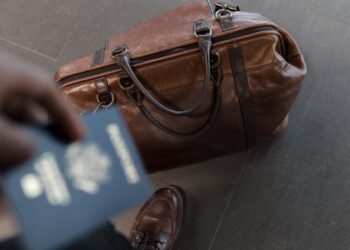 6 Tips for People Who Travel Frequently