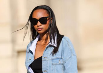 6 signs that relaxers are damaging your hair