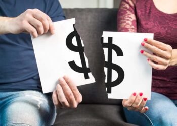 Managing Joint Assets and Debts During Divorce