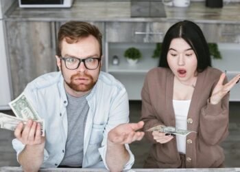 Money Mistakes Couples Should Avoid in 2024