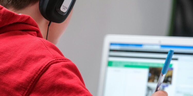 Personalizing Education in the Digital Age