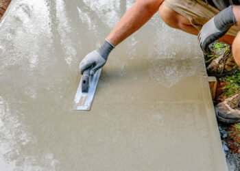Process of Pouring a Concrete Patio