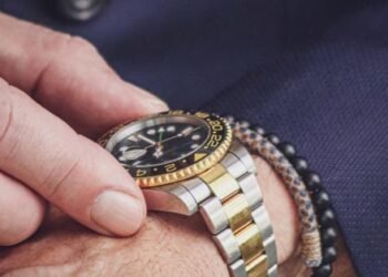 6 Safety Tips on Buying a Pre-Owned Rolex Online
