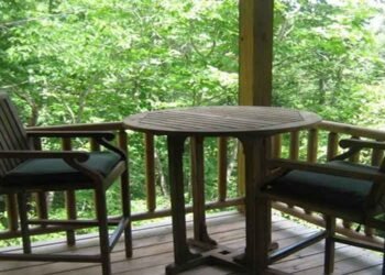 How To Add A Touch Of Luxury To Your Table Setting