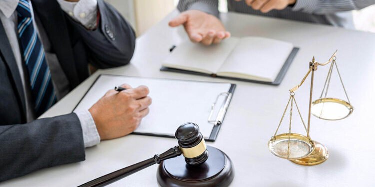 How the Best Immigration Lawyers Fight for Their Clients